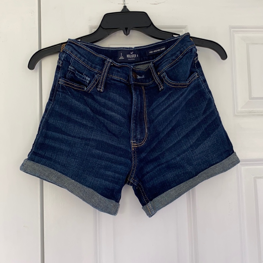 SOLD Hollister High-Rise Midi Short